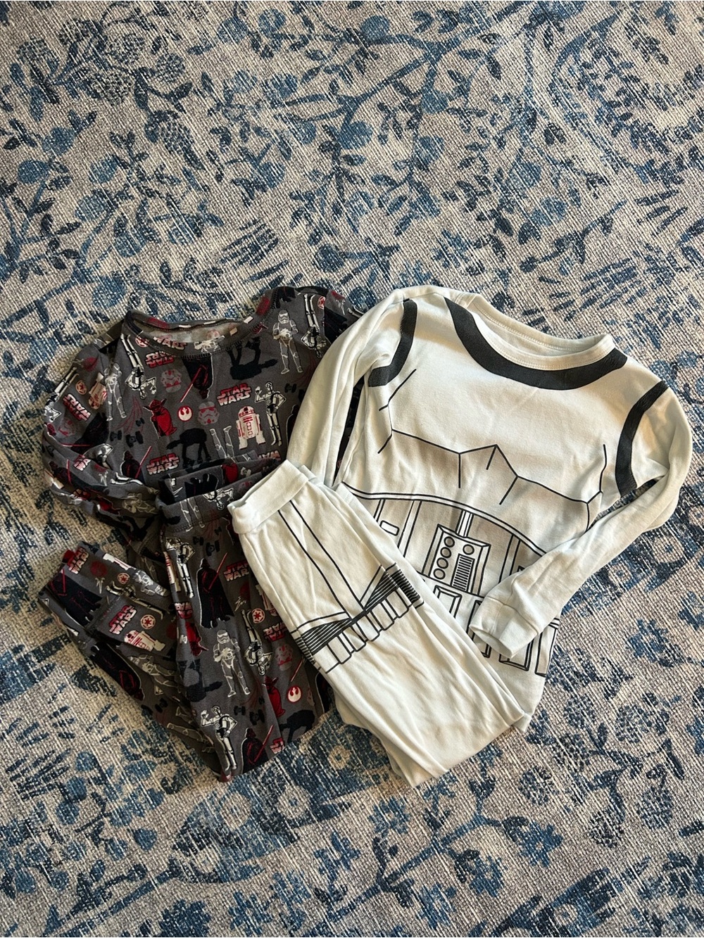 GAP Kids Star Wars Boys Pajama Bundle Size 6 Stormtrooper 2 Sets Organic Cotton